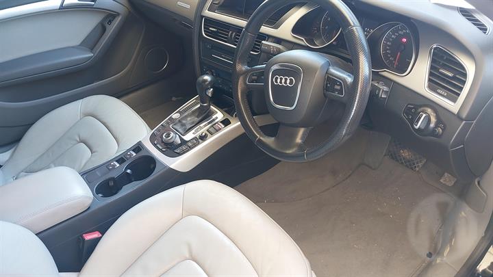 2009 AUDI A5/S5 8T, A5/S5, BI-XENON, NON ADAPTIVE TYPE, 10/07-01/12  LEFT HEADLAMP