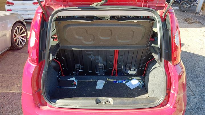 2014 FIAT PANDA 150 SERIES, 10/13-12/15  R BAR BRACKET REINFO