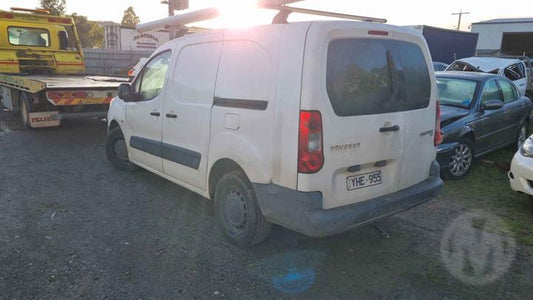 2011 PEUGEOT PARTNER FRONT, B9P, 09/08-01/15 6405 LR WIPER MOTOR