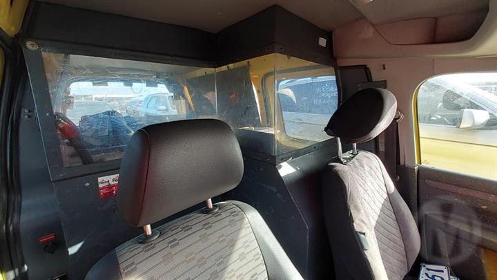 2012 VOLKSWAGEN CADDY LEFT REAR DOOR SLIDING LOCK, 2K, 12/04-06/15 2K5843653 DOOR BOOT GATE LOCK