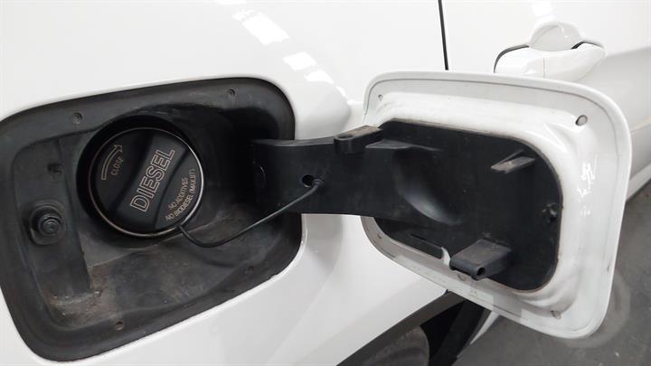 2013 BMW X1 E84, 04/10-07/15 4151 7339357 LEFT FRONT DOOR