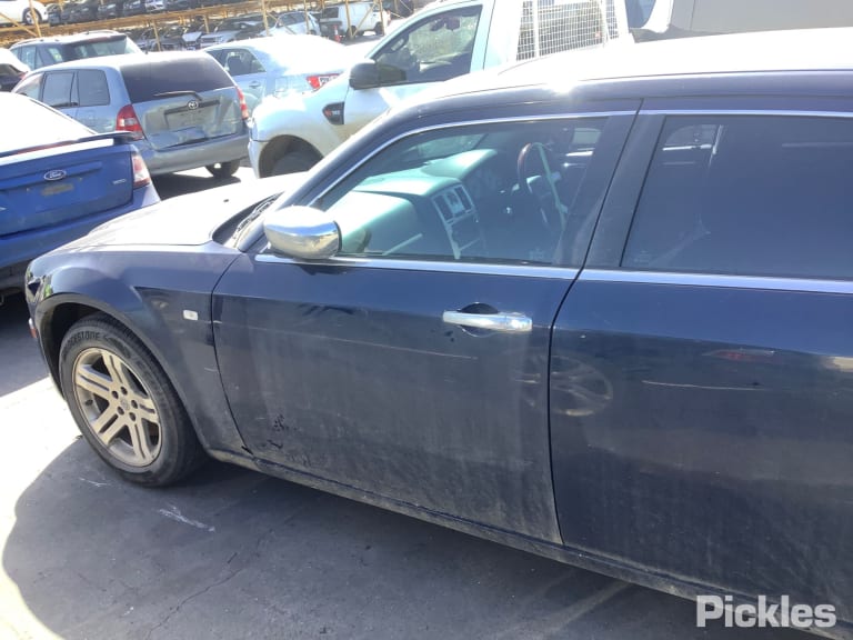 2007 CHRYSLER 300C 11/05-12/11 5065487AC LEFT FRONT DOOR WINDOW