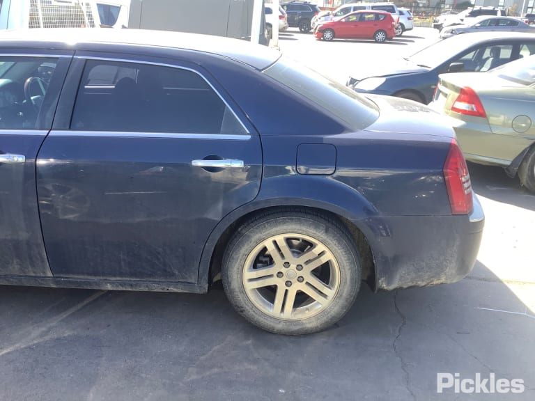 2007 CHRYSLER 300C POWER, 01/05- 5065475AD LEFT FRONT WINDOW REG MOTOR