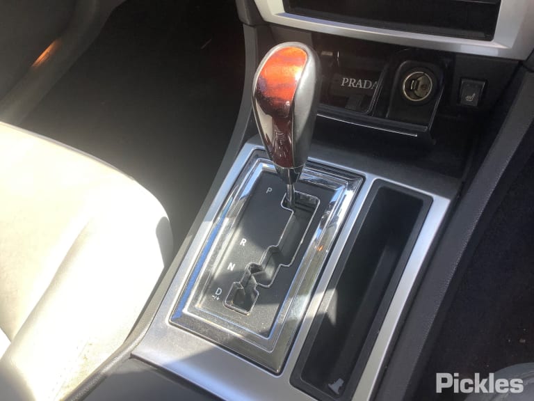 2007 CHRYSLER 300C IN BODY, SEDAN, 11/05-02/08 4805854AC RIGHT TAILLIGHT