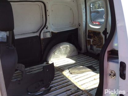 2016 RENAULT KANGOO X61, 10/10- 476608101R ABS PUMP MODULATOR