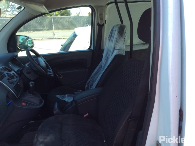 2016 RENAULT KANGOO X61, MANUAL FOLD, 10/10-02/22 7701068840 LEFT DOOR MIRROR