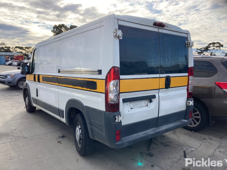 Wrecking 2013 FIAT DUCATO for Used Parts F11320