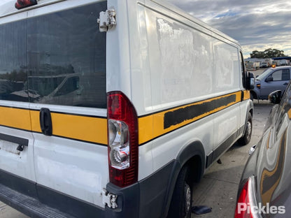 2013 FIAT DUCATO 02/07-09/14 1366454080 LEFT TAILLIGHT