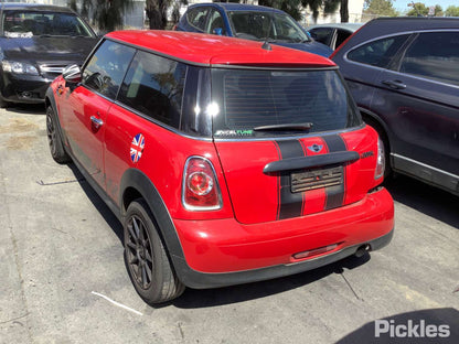 2011 MINI COOPER ELECTRIC TYPE, R55/R56/R57 03/07-12/15 32106856877 STEERING BOX RACK