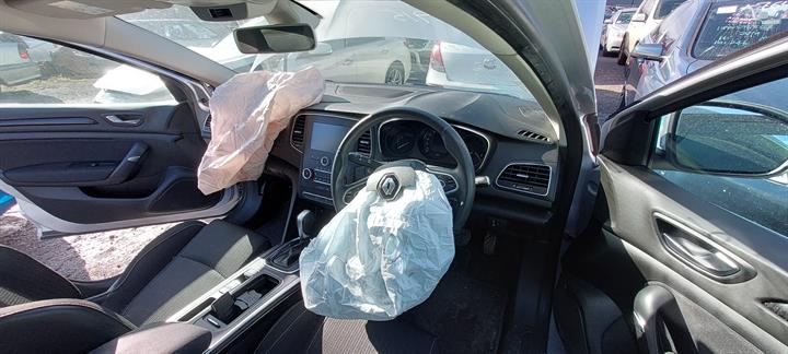 2017 RENAULT MEGANE TAILGATE LAMP (LH SIDE), BFB, HATCH, 06/16-02/20 265550248R REAR GARNISH