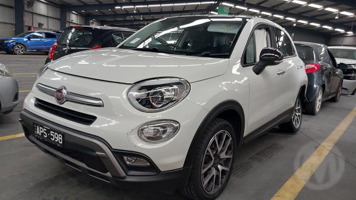 2017 FIAT 500X HEAD UNIT ONLY, 6.5IN TOUCHSCREEN, SAT NAV TYPE, 06/15-12/17 735626531 RADIO CD DVD SAT TV