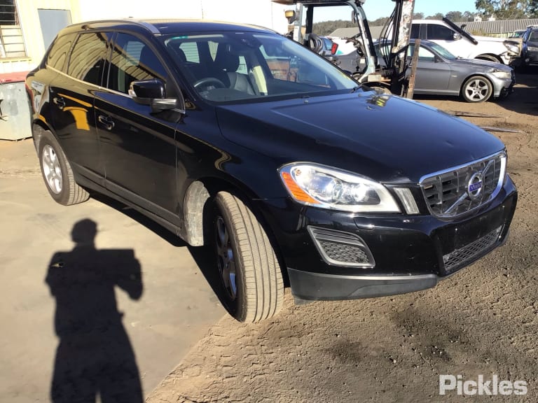 2012 VOLVO XC60 DZ, LAMINATED TYPE, 02/09-04/17 31386792 LEFT FRONT DOOR WINDOW