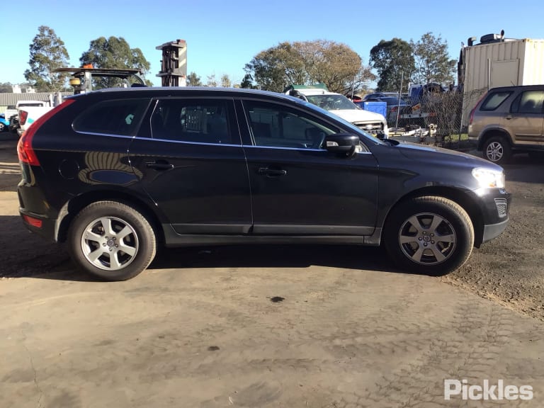 2012 VOLVO XC60 DZ, LAMINATED TYPE, 02/09-04/17 31386792 LEFT FRONT DOOR WINDOW