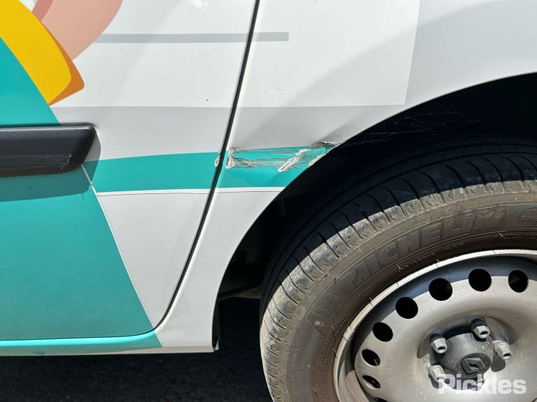 2022 RENAULT KANGOO PETROL, 1.2, X61, 07/16-02/22 543020503R LEFT FRONT STRUT