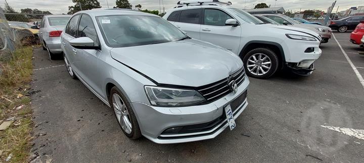 Wrecking 2016 VOLKSWAGEN JETTA for Used Parts VW1338