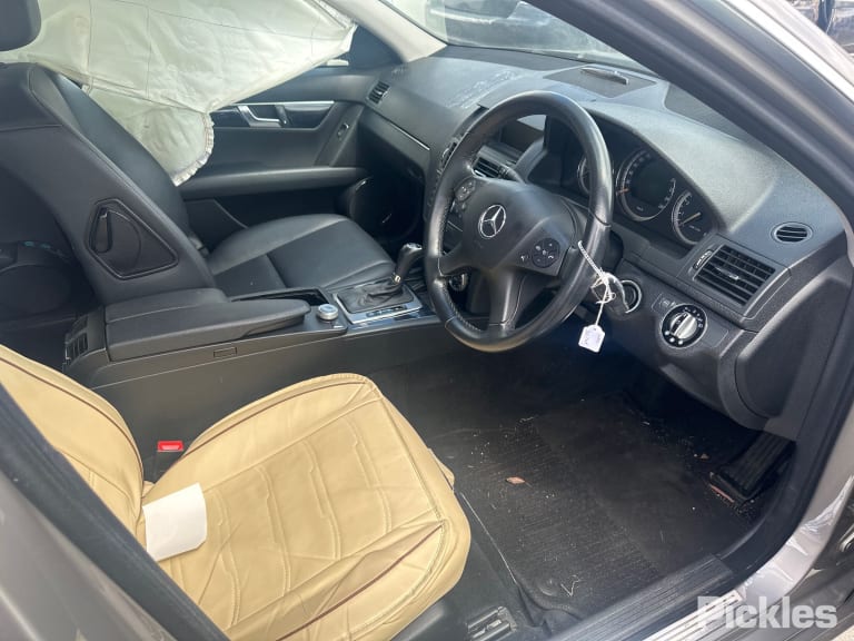 2008 MERCEDES C CLASS MAIN REINFORCEMENT, SUITS NON TOWBAR, SEDAN/COUPE, W204/C204, 07/07-01/15 A2046400671 R BAR BRACKET REINFO