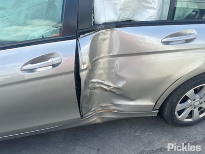 2008 MERCEDES C CLASS W204/S204/C204, NON ELECTRIC, SPEED SENSITIVE TYPE, NON SPORT SUSPENSION, 07/07-04/11 A2044601100 STEERING BOX RACK