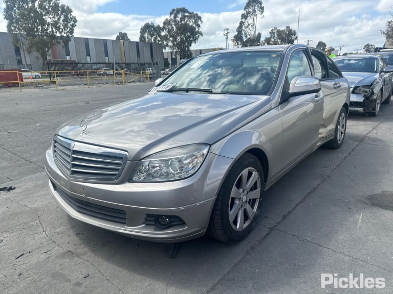 2008 MERCEDES C CLASS W204, SEDAN, CLASSIC/ELEGANCE, NON LED, NON TINTED TYPE, 07/07-02/11 A2048200164 LEFT TAILLIGHT