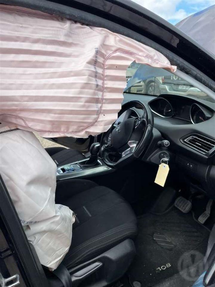 2015 PEUGEOT 308 STEERING WHEEL, T9, HATCH/WAGON, 10/14-01/21 96783105ZD RIGHT AIRBAG