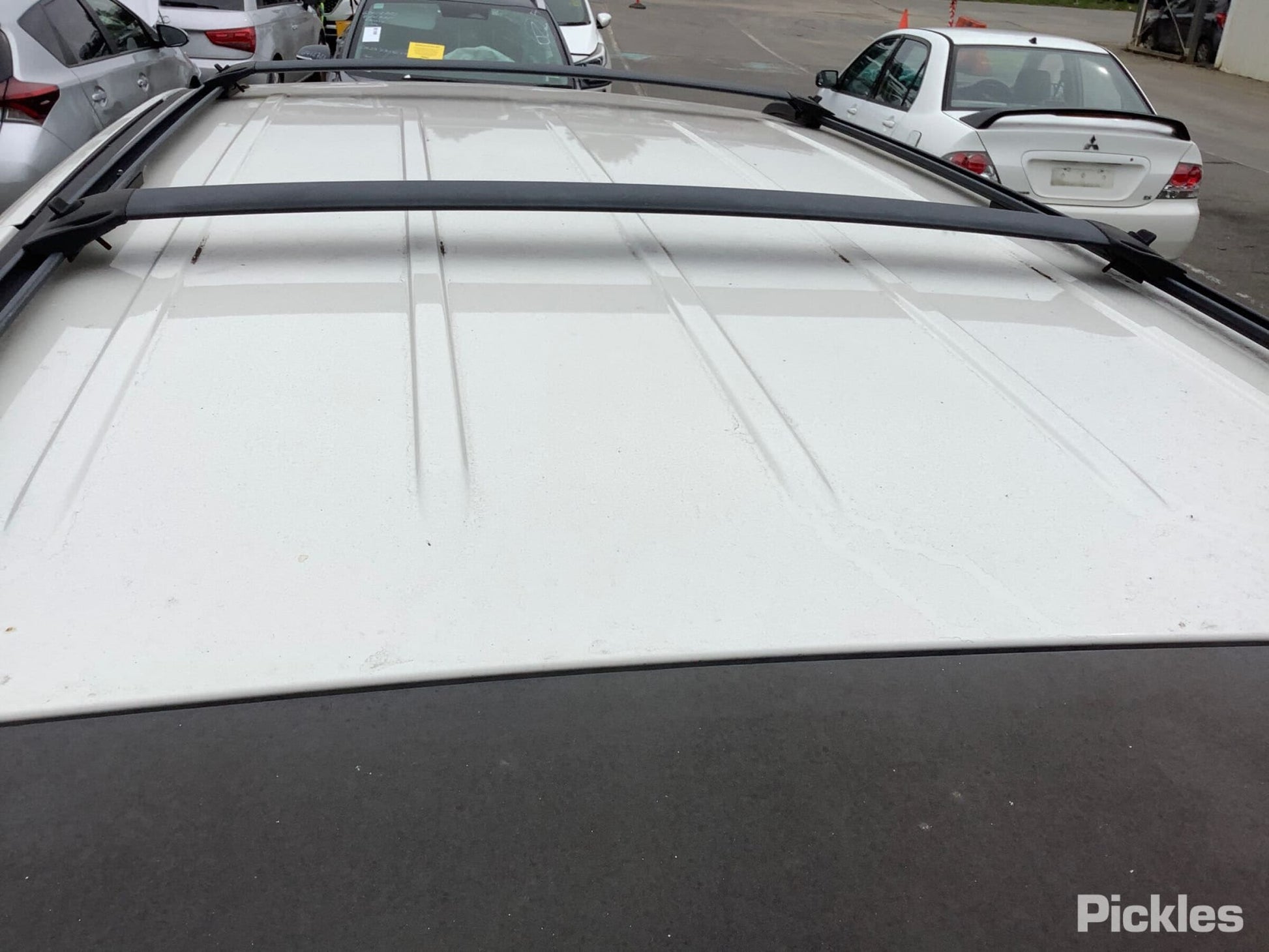 2009 CHRYSLER VOYAGER RT, 03/08-06/11  REAR BUMPER