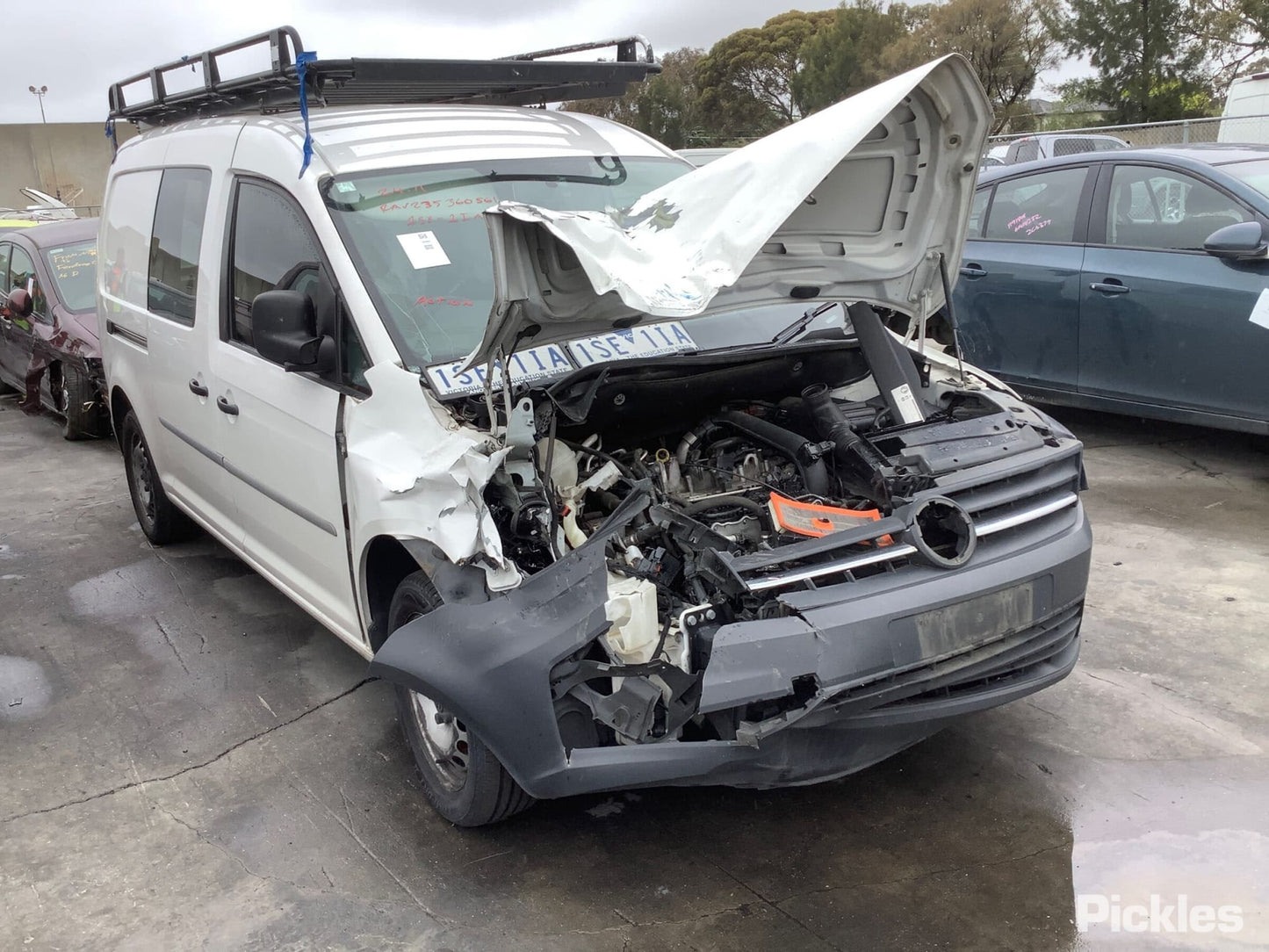 2017 VOLKSWAGEN CADDY 2KN, POWER, 12/15-02/21 2K5837461 LEFT FRONT WINDOW REG MOTOR