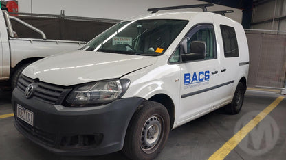 2013 VOLKSWAGEN CADDY LEATHER, 2K, NON CONTROLS TYPE, 08/10-06/15 5K0419091BT STEERING WHEEL