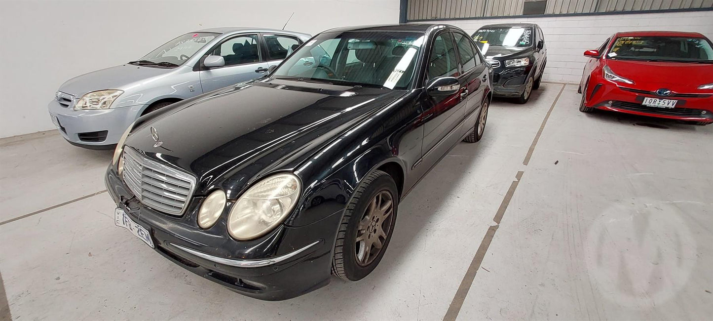 2005 MERCEDES E CLASS W211/S211, NON AMG TYPE, 08/02-12/09  A 211 330 47 20/A 211 330 64 20 LEFT FRONT HUB ASSEMBLY
