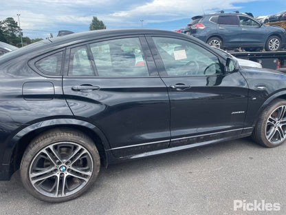 2018 BMW X4 F26, 05/14-04/18 51337355636 RIGHT FRONT WINDOW REG MOTOR