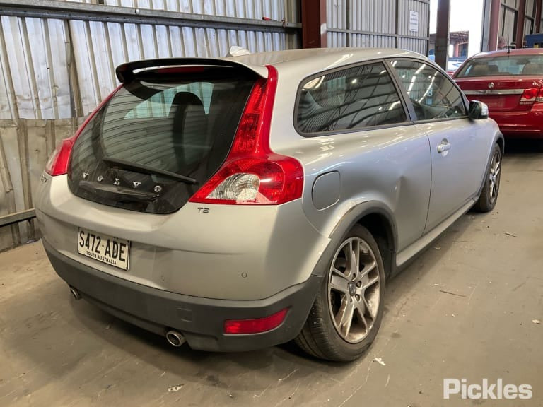2009 VOLVO C30 2.5, PETROL, 04/07-07/13 30711552 THROTTLE BODY