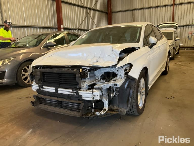 Wrecking 2018 FORD MONDEO for Used Parts FO1368