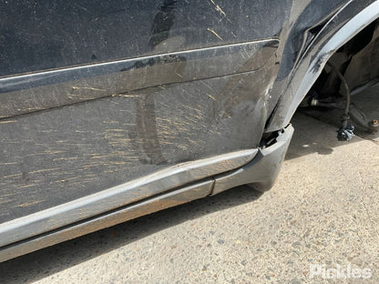 2010 VOLVO XC90 07/03-12/14  RIGHT REAR DOOR WINDOW