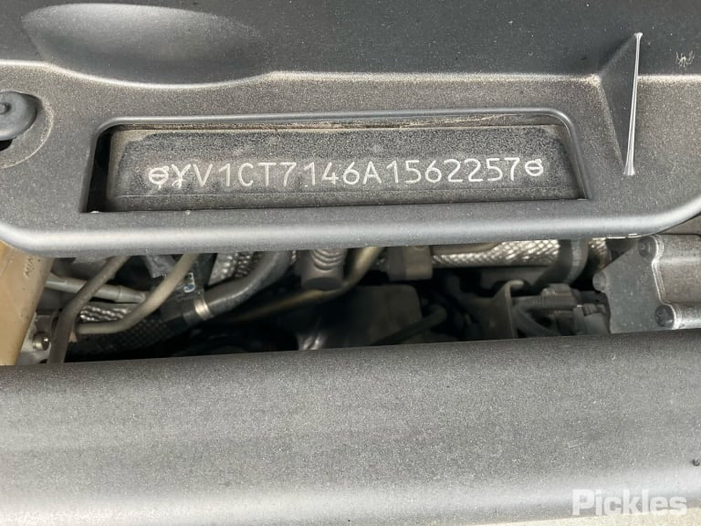 2010 VOLVO XC90 07/03-12/14  RIGHT FRONT DOOR WINDOW