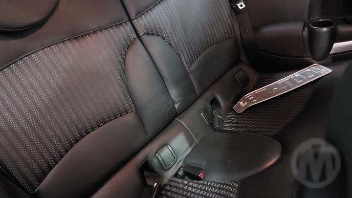 2014 MINI COOPER MANUAL, SHIFTER GRIP, R55/R56/R57/R60, BLACK, 09/06-09/16 25112753783 GEAR STICK SHIFTER