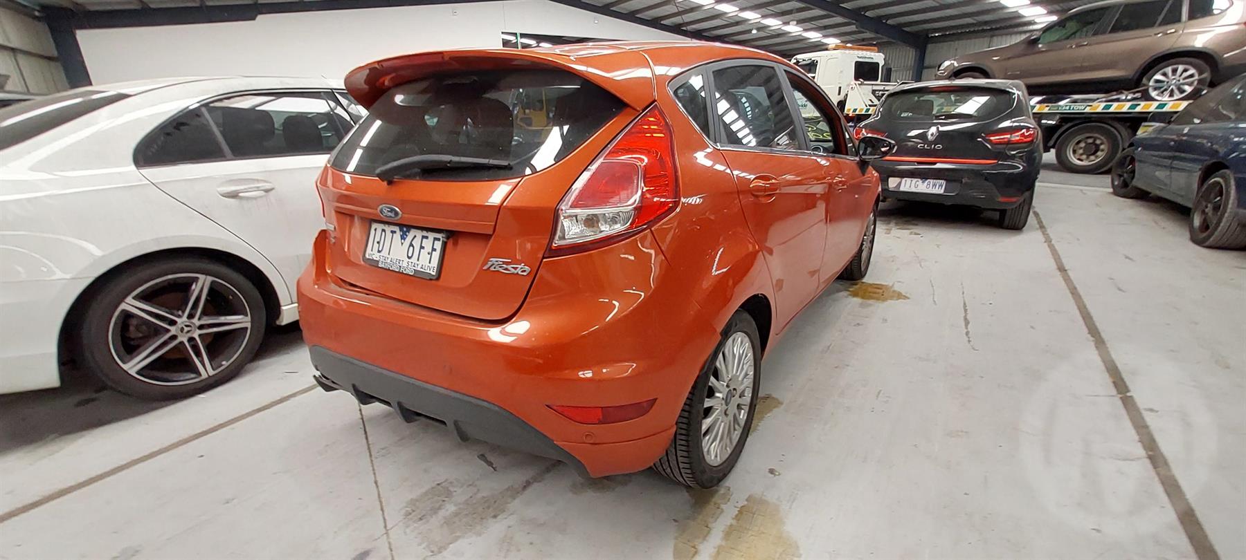 2015 FORD FIESTA WZ, 5DR HATCH, CHROME INSERT TYPE, 06/13-12/19  RIGHT HEADLAMP