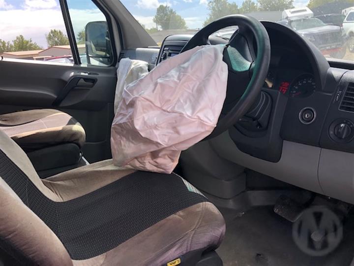 2012 VOLKSWAGEN CRAFTER A/C FAN, 2.5, 02/07-12/12 2E0959455A FAN