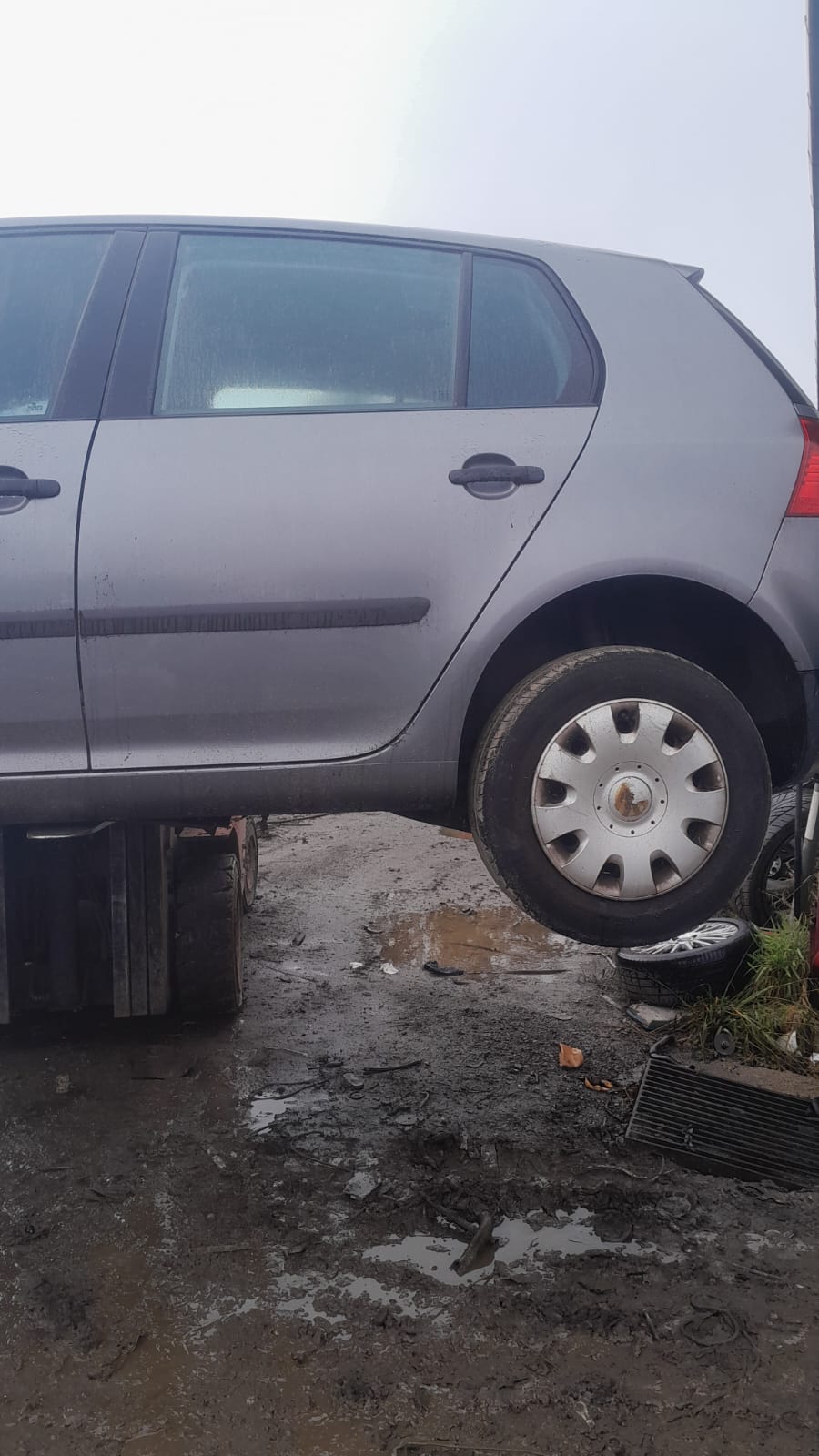 2004 VOLKSWAGEN GOLF LEFT FRONT DOOR LOCK, GEN 5, 06/04-05/10  DOOR BOOT GATE LOCK