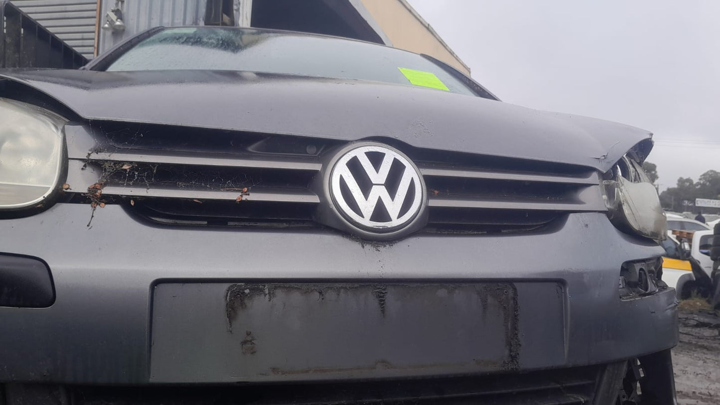2004 VOLKSWAGEN GOLF LEFT FRONT DOOR LOCK, GEN 5, 06/04-05/10  DOOR BOOT GATE LOCK