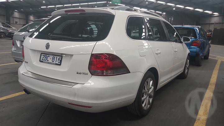 2012 VOLKSWAGEN GOLF GEN 6, DIESEL, SANDEN BRAND, 10/08-03/13 1K0820808B A C COMPRESSOR