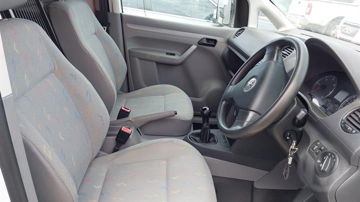 2010 VOLKSWAGEN CADDY MANUAL, 1.9, TURBO DIESEL, MAXI, 2K, 07/08-06/15 1K0121251DP / 1K0121251EJ RADIATOR