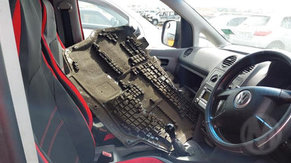 2005 VOLKSWAGEN CADDY 2K, 12/04-08/10 2K0945095M LEFT TAILLIGHT