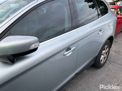 2013 VOLVO XC60 RIGHT FRONT DOOR LOCK, W/ KEYLESS TYPE, DZ, 02/09-04/17 31349860 DOOR BOOT GATE LOCK