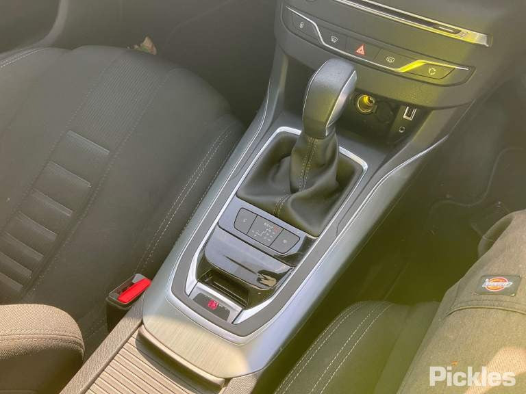 2015 PEUGEOT 308 2.0, DIESEL, VIN VF3L*AHW/AHX, T9, 10/14-01/21  THROTTLE BODY