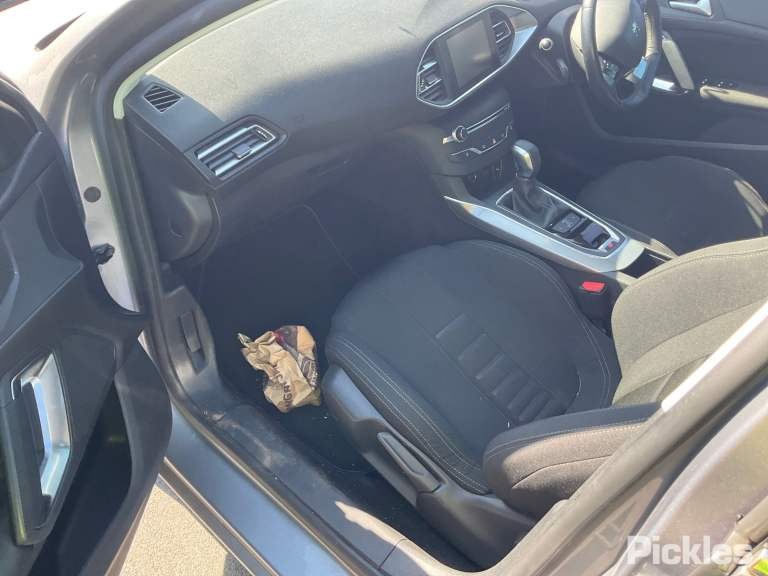 2015 PEUGEOT 308 T9, W/ PRIVACY TINT TYPE, HATCH, 10/14-05/21 96 778 685 80 RIGHT REAR DOOR WINDOW