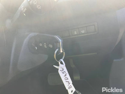 2015 PEUGEOT 308 RIGHT REAR DOOR LOCK, T9, HATCH/WAGON, 10/14-01/21 98 103 100 80 DOOR BOOT GATE LOCK