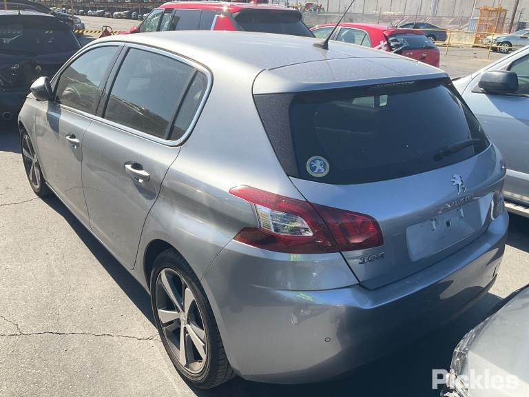 2015 PEUGEOT 308 RIGHT REAR DOOR LOCK, T9, HATCH/WAGON, 10/14-01/21 98 103 100 80 DOOR BOOT GATE LOCK