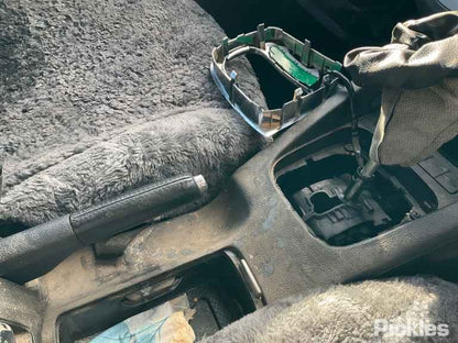 2010 VOLKSWAGEN EOS 1F, 4 BOLT TYPE, 02/07-12/14 1K0407255AA LEFT FRONT HUB ASSEMBLY