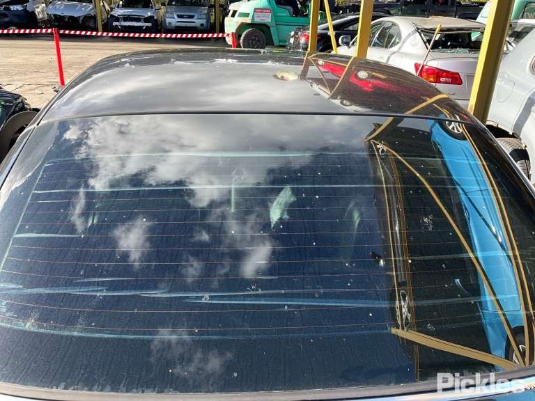 2010 VOLKSWAGEN EOS PETROL ENG TYPE ,W/ PARK SENSORS , 02/07-04/11 1Q0807417D REAR BUMPER