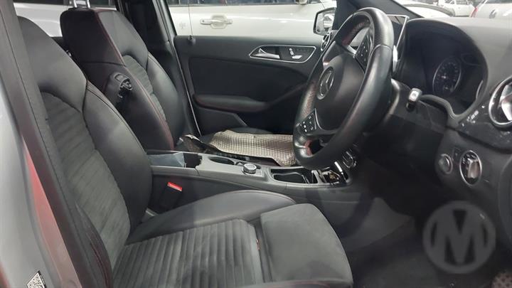 2016 MERCEDES B CLASS W246, 12/11-02/19 A2467250110 LEFT FRONT DOOR WINDOW