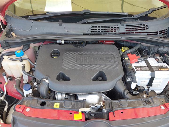 2015 FIAT PANDA 150 SERIES, 10/13-12/15 735591835 COURTESY LIGHT