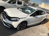 2015 VOLVO S40 V40 02/13-01/19 39825823 COURTESY LIGHT